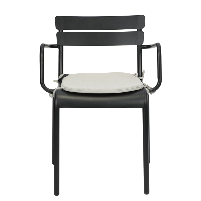 outdoor dining chair